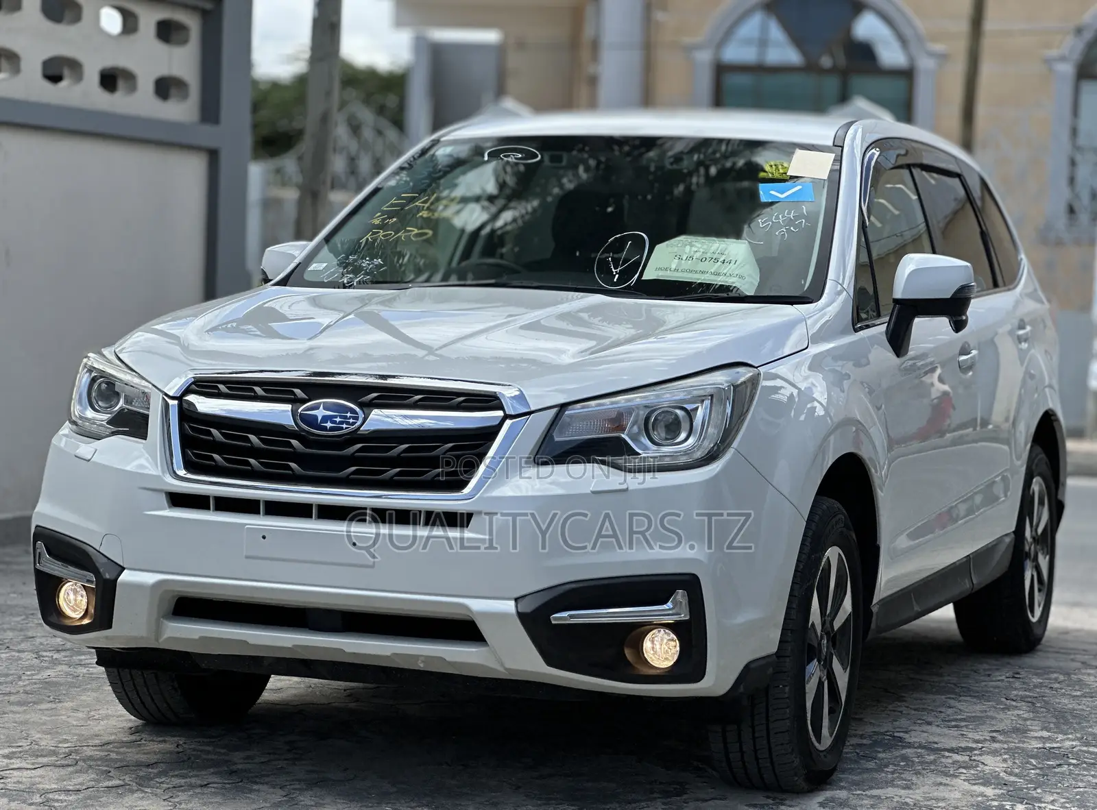 Subaru Forester 2016 White