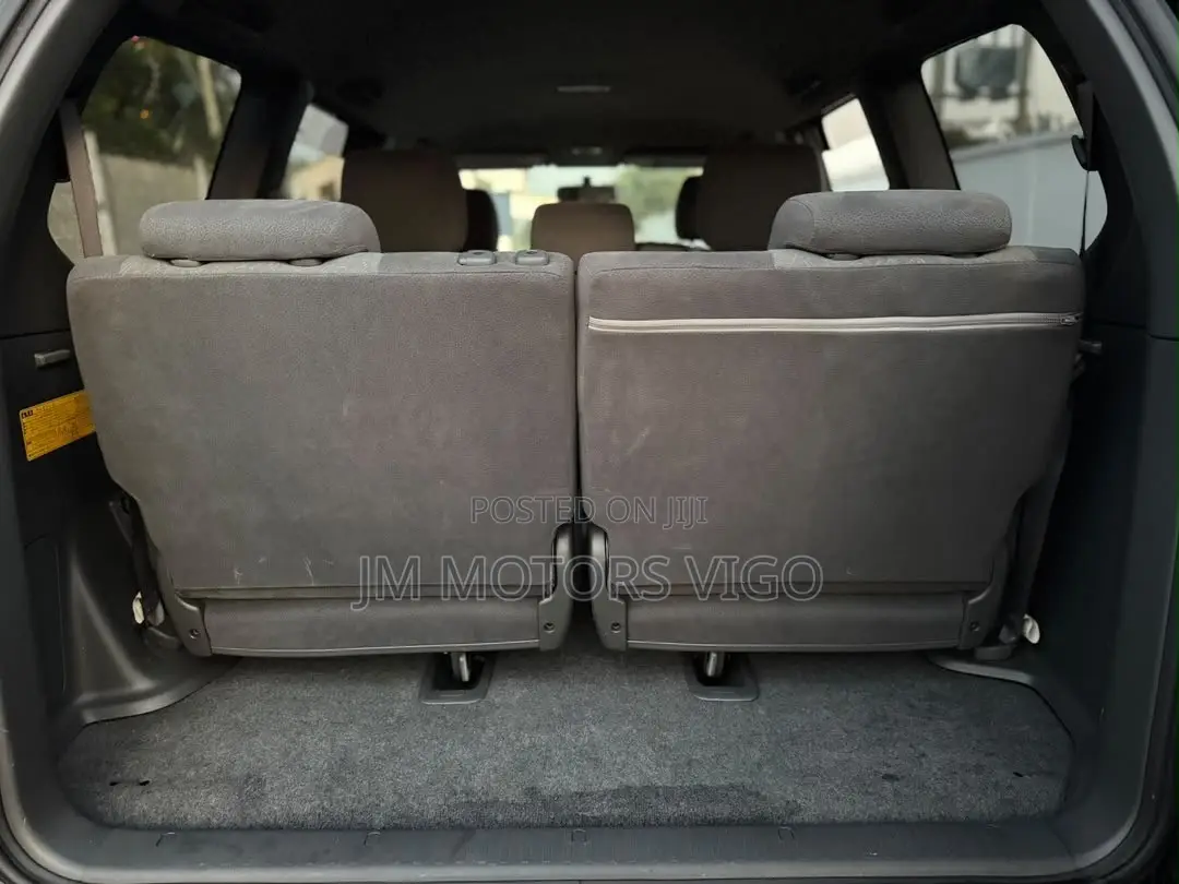 Toyota Land Cruiser Prado 2005 Black