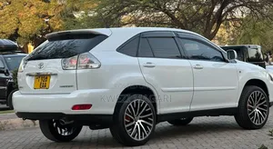 Toyota Harrier 2007 White