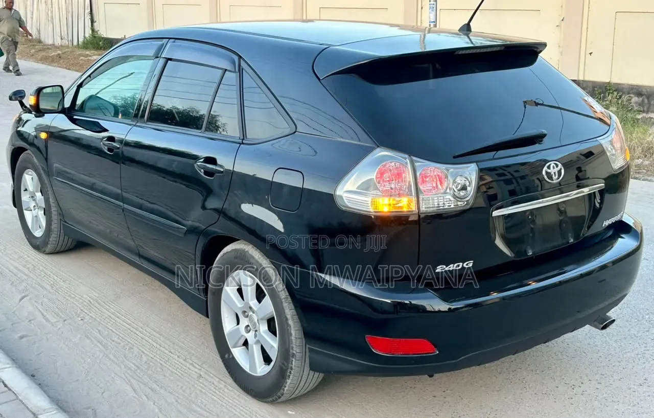 Toyota Harrier 2.4 4WD 2006 Black