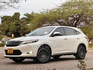 Toyota Harrier 2017 White