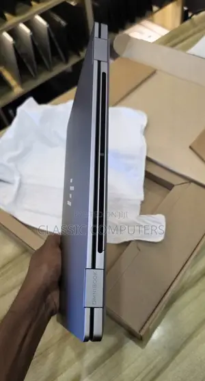New Laptop HP OmniBook X Flip 14" 16GB Intel Core Ultra 7 SSD 1T