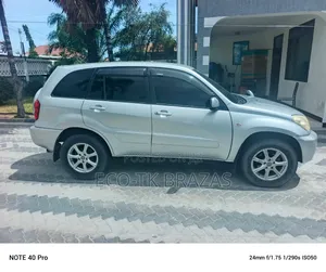 Toyota RAV4 1.8 2004 Silver