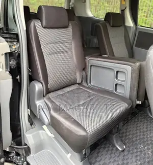 Toyota Noah 2009 Black