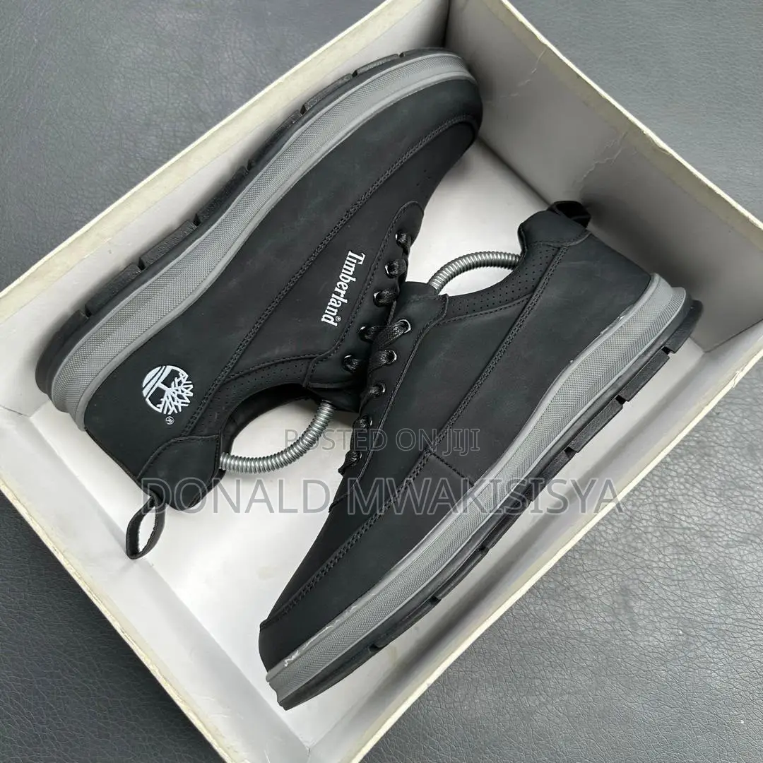 *Timberland Suede - Low Cut Casual*
