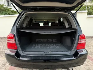 Toyota Kluger 2005 Black