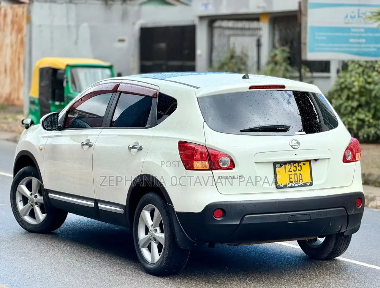 Nissan Dualis 2011 White