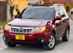 Subaru Forester 2011 Red