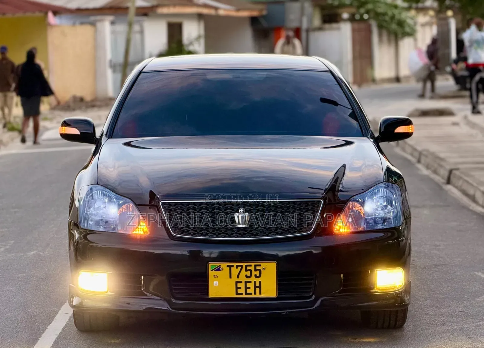 Toyota Crown 2006 Black