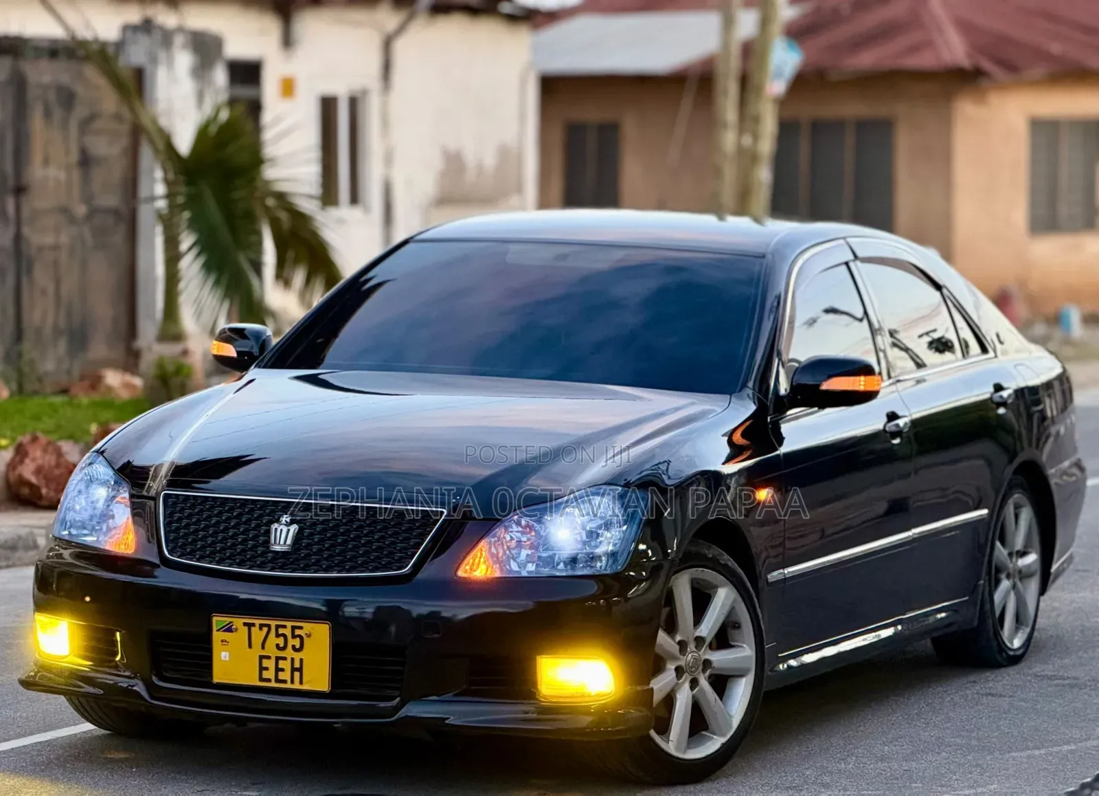Toyota Crown 2006 Black