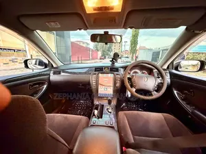 Toyota Crown 2006 Black