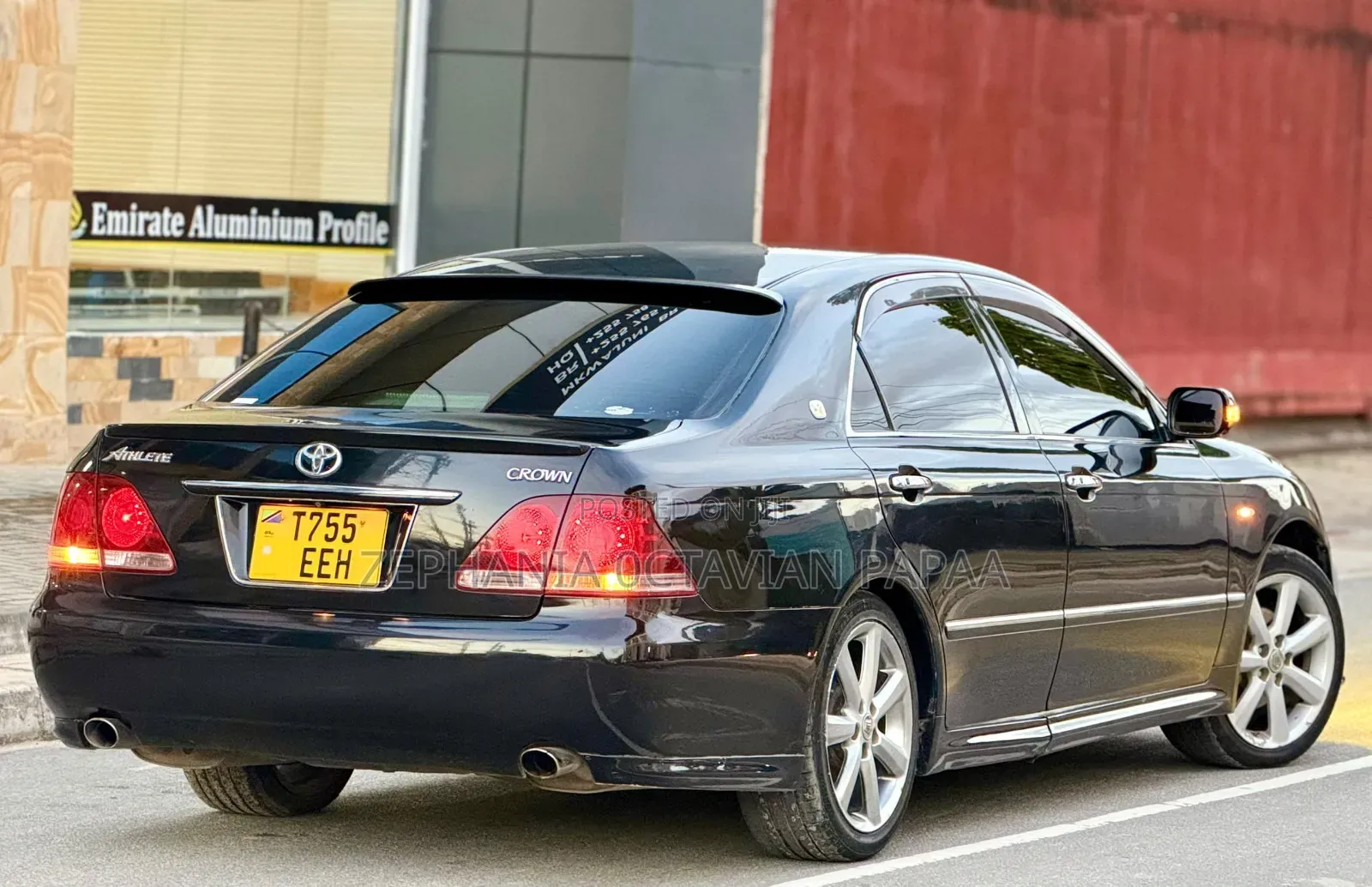 Toyota Crown 2006 Black