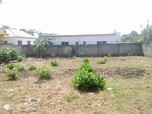 Kiwanja Kinauzwa Mapinga Square Meter 400 Kipo Ushuani, Njoo Na Ofa