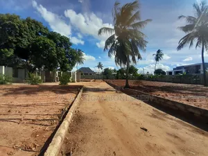 Eneo Linauzwa Kigamboni Kibada Block 15