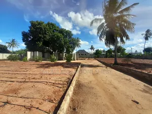 Eneo Linauzwa Kigamboni Kibada Block 15