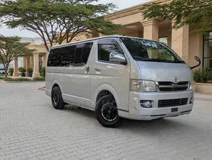 Toyota Quantum 2005 Silver