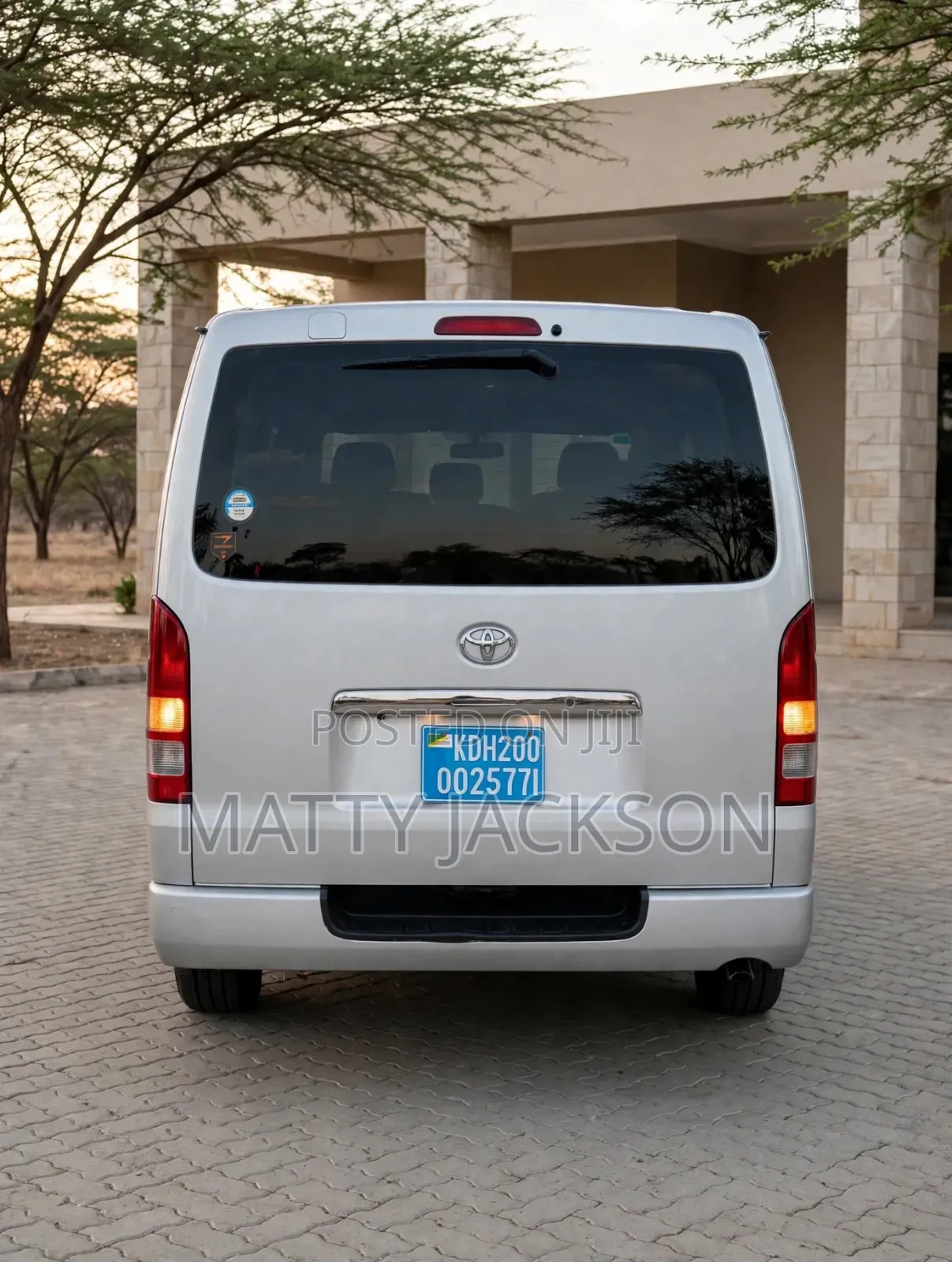 Toyota Quantum 2005 Silver