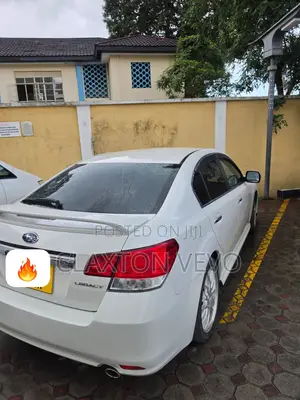 Subaru Legacy 2.5GT Limited 2011 White