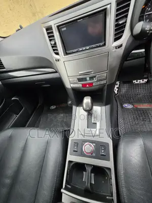 Subaru Legacy 2.5GT Limited 2011 White