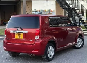 Toyota Corolla Rumion 2008 Red