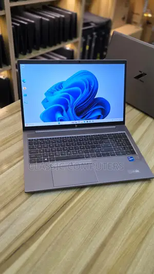 New Laptop HP Envy 15 8GB AMD Ryzen 5 SSD 512GB