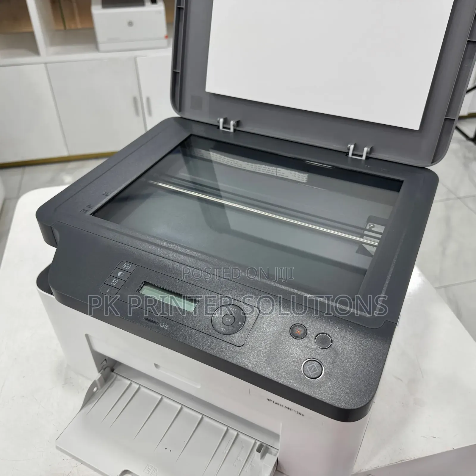 Printer - HP - Laserjet -136a-Black&white