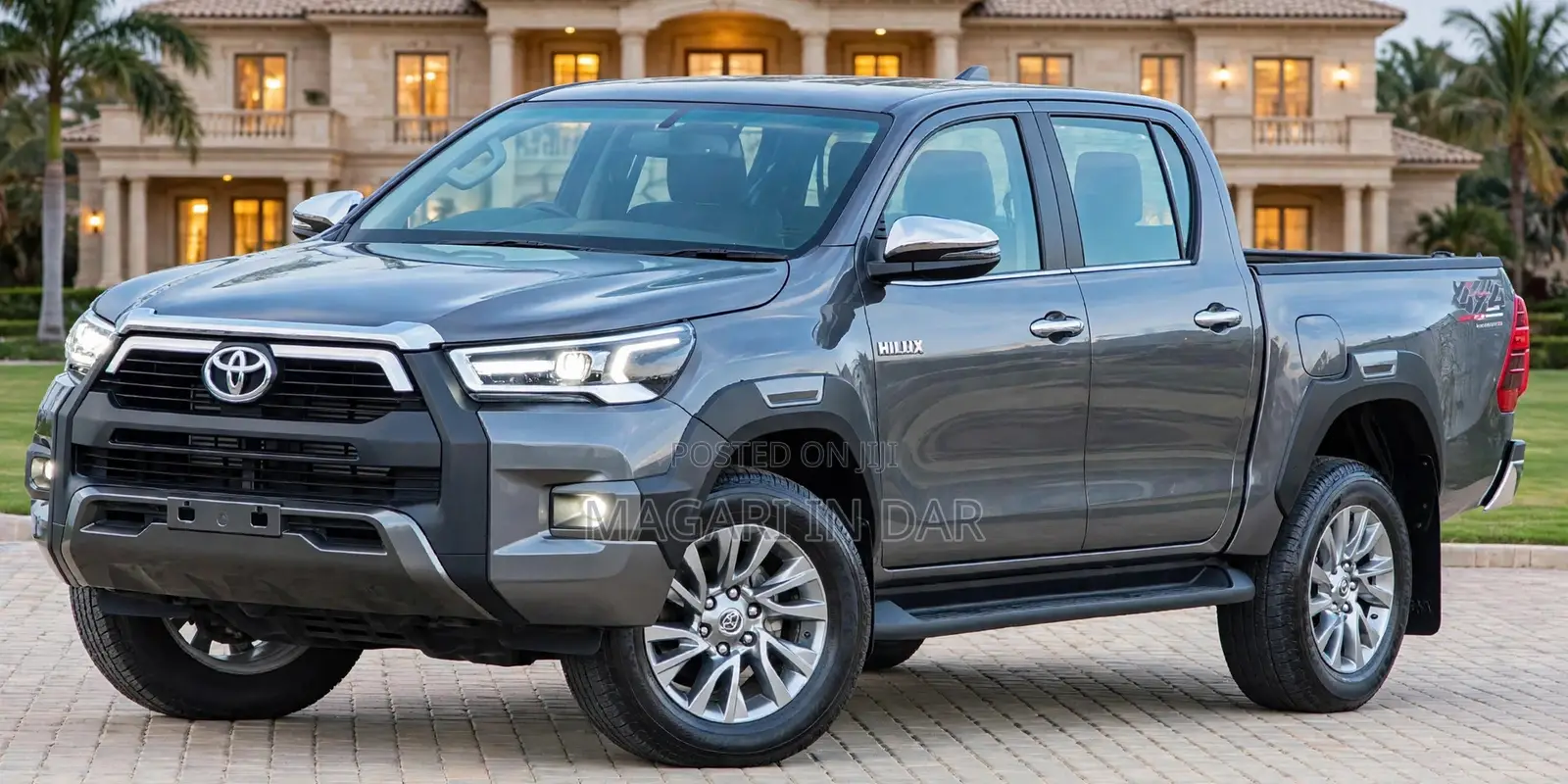 New Toyota Hilux 2025 Gray