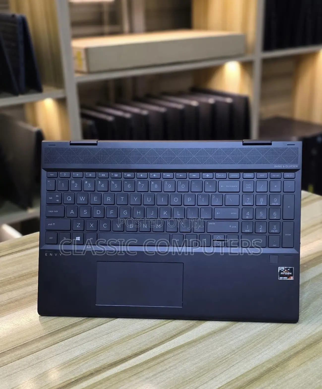 New Laptop HP Envy 15 8GB AMD Ryzen 5 SSD 512GB