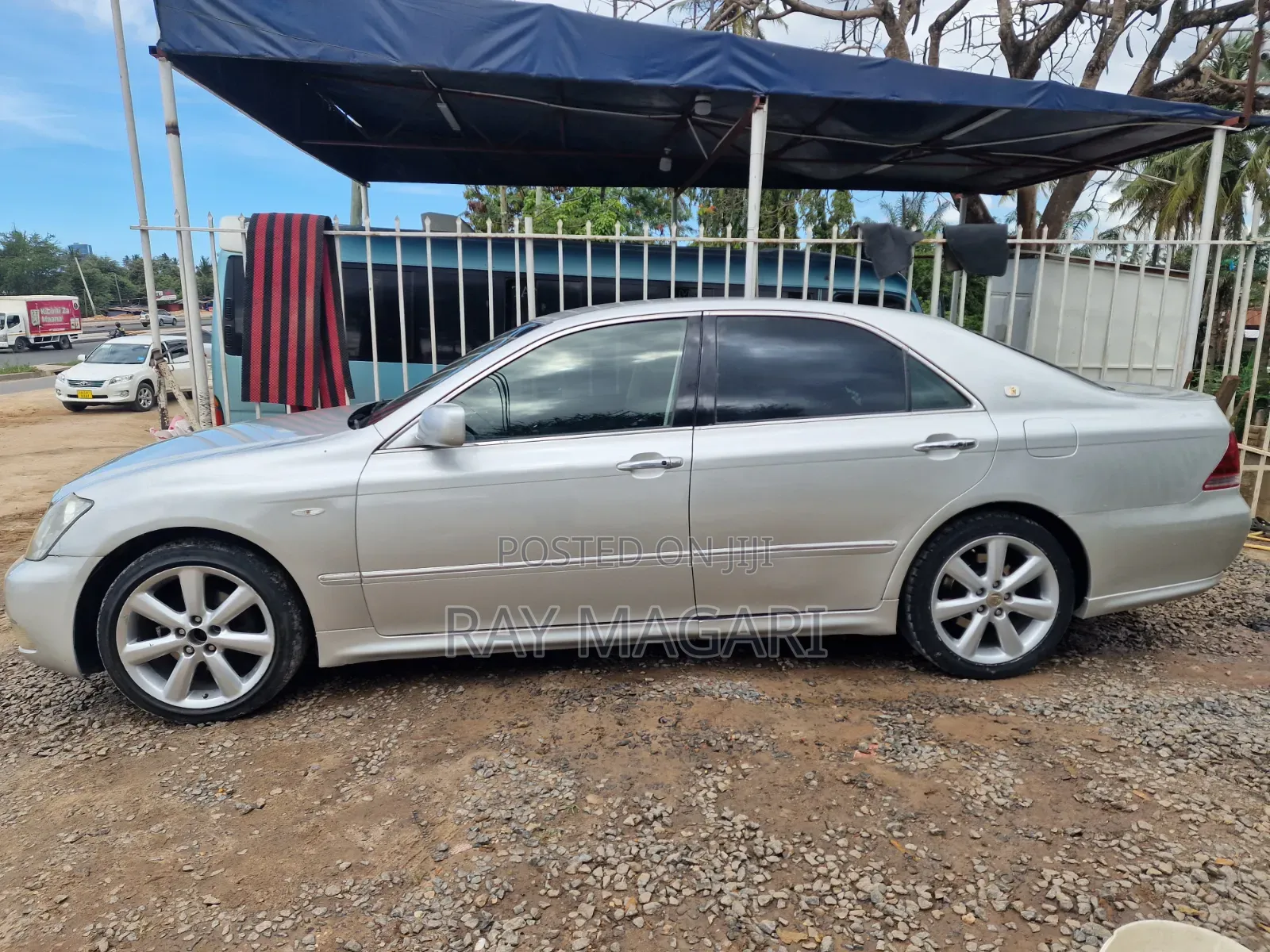 Toyota Crown 2006 Silver