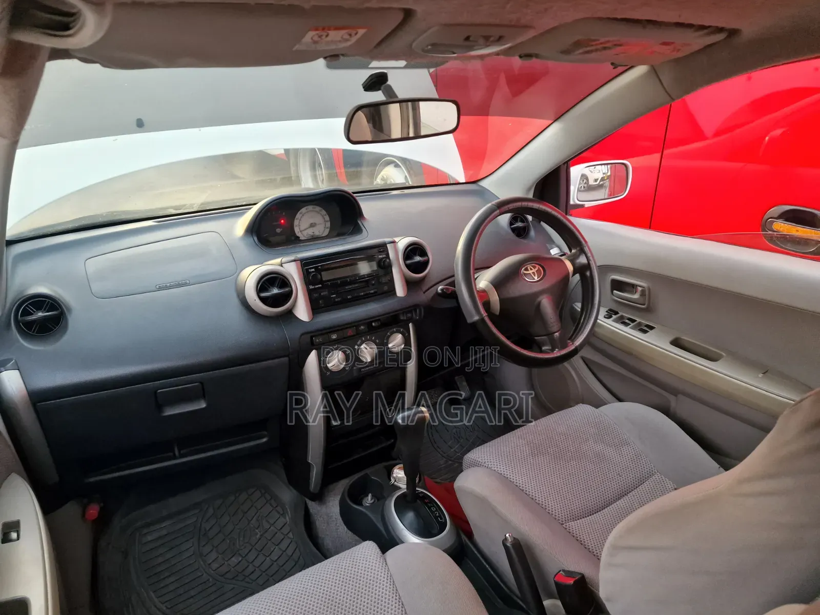 Toyota IST 2006 White