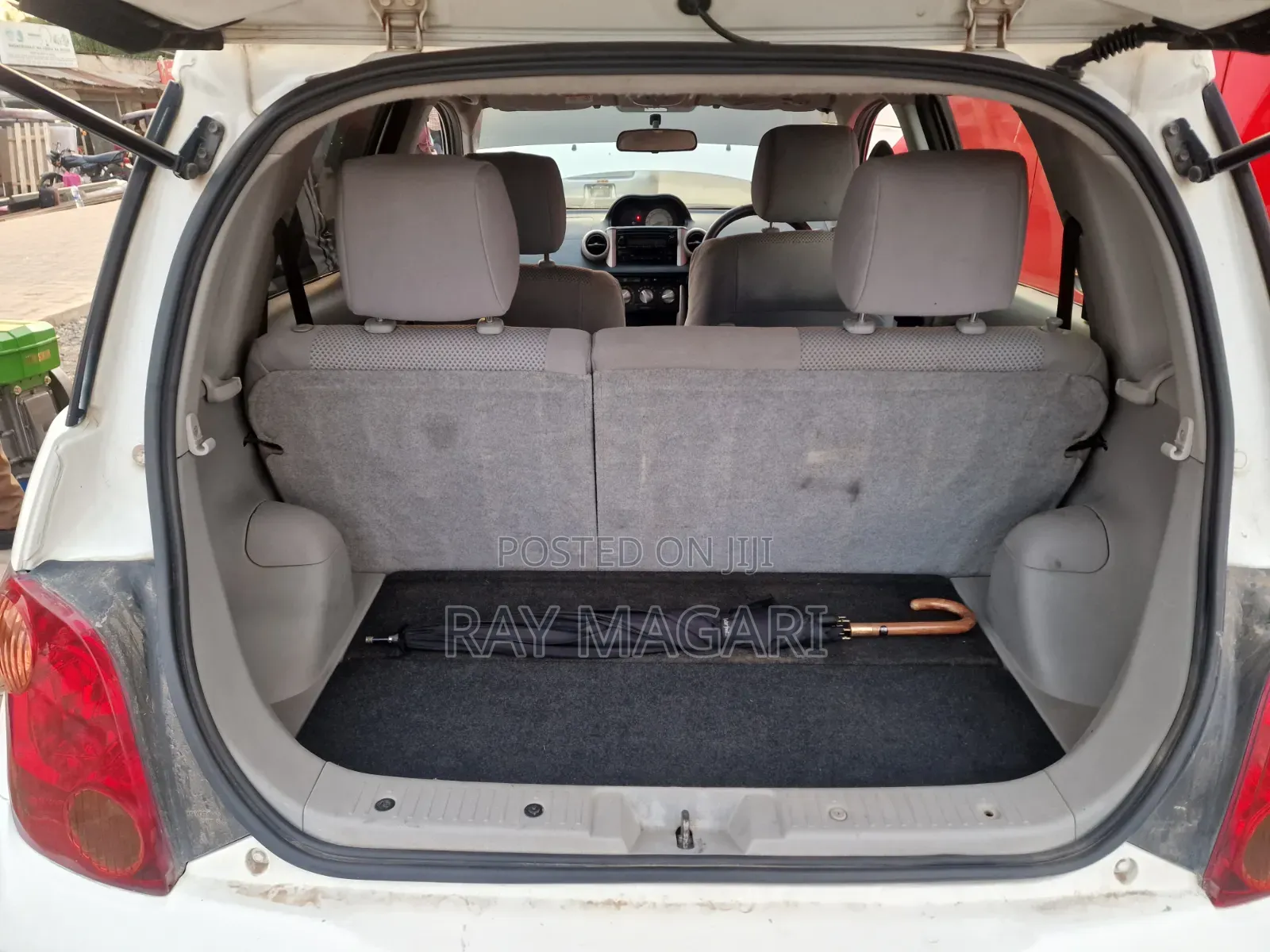 Toyota IST 2006 White