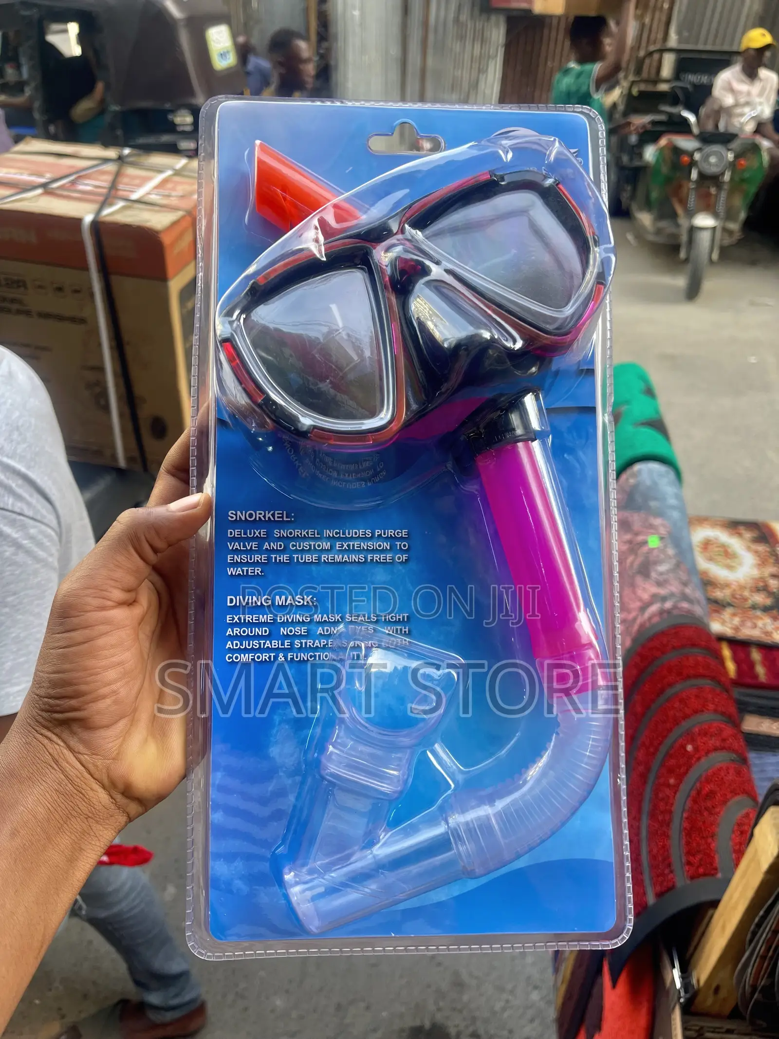 Diving Mask and Snorkel Set