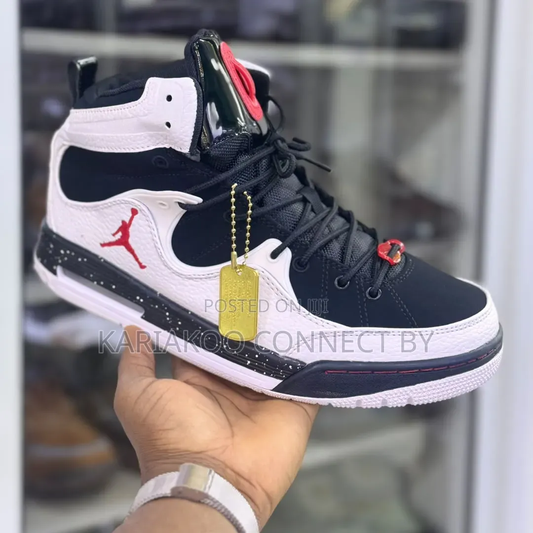 Air Jordan Spizike High-Top Sneakers