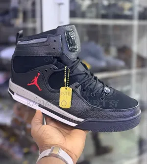 Air Jordan Spizike High-Top Sneakers