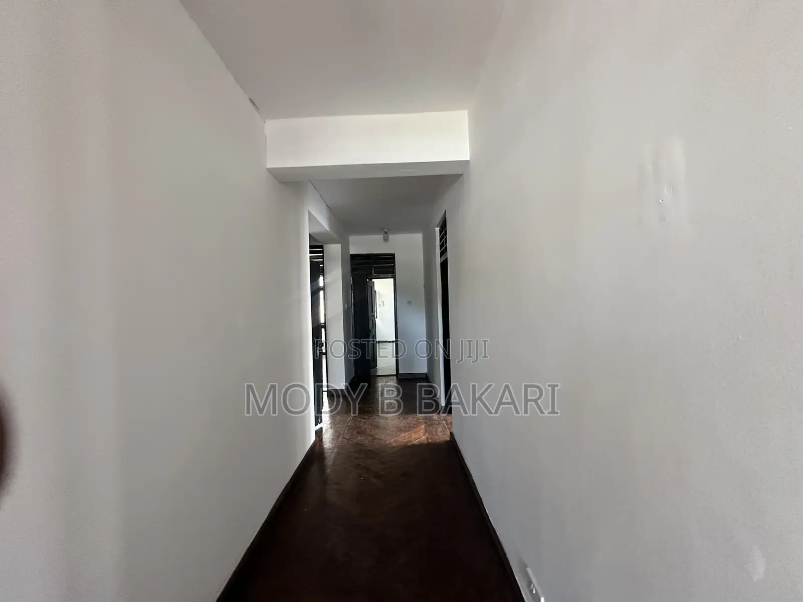 8bdrm House in Mikocheni for sale