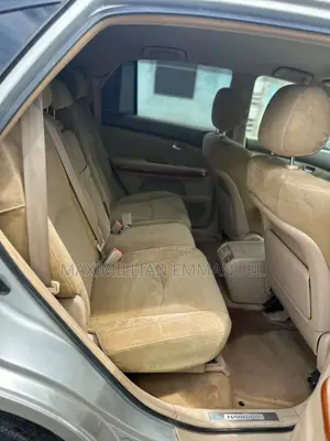 Toyota Harrier 2004 Silver