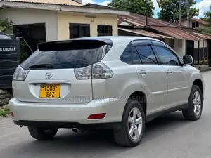 Toyota Harrier 2004 Silver