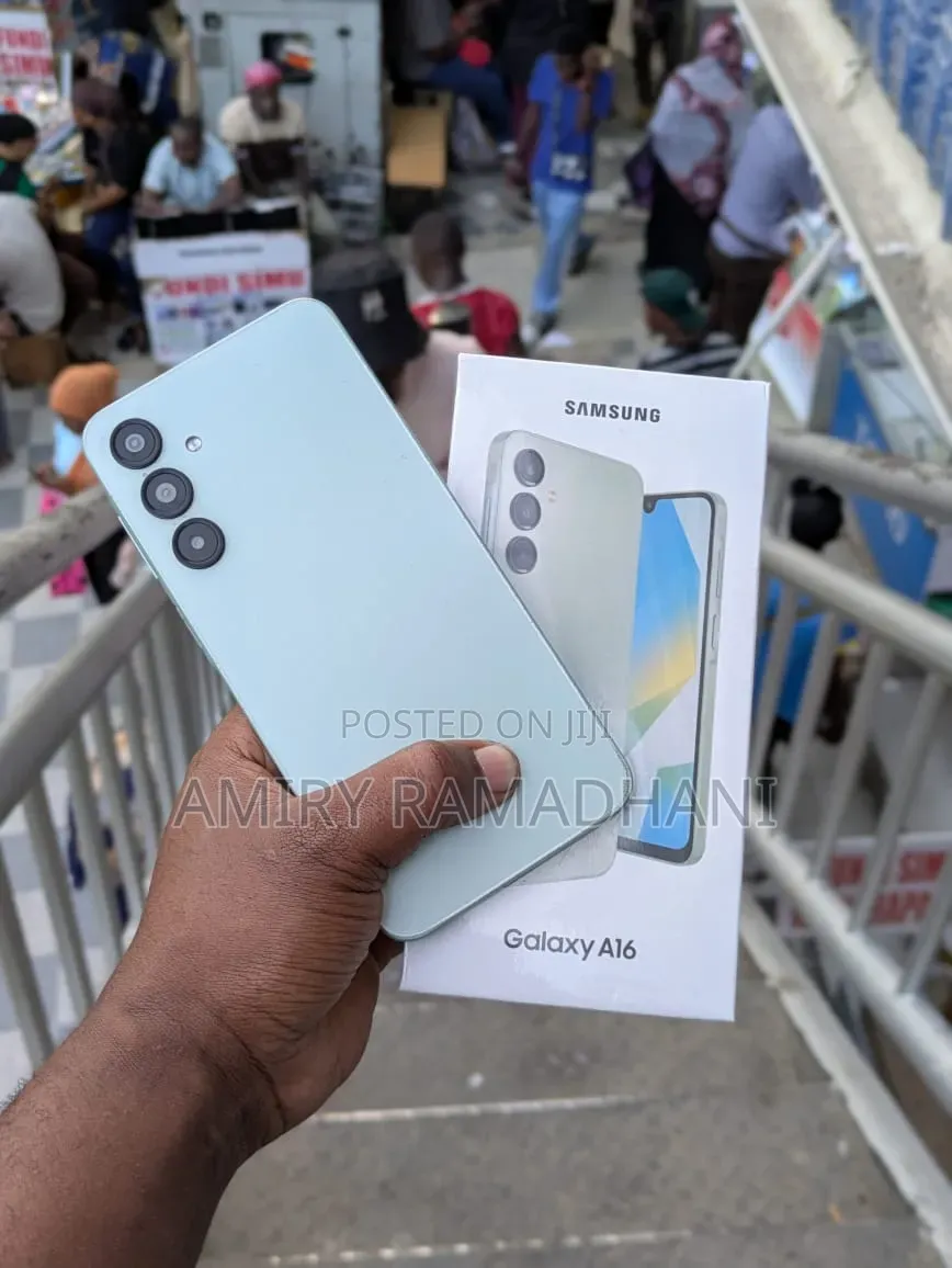 New Samsung Galaxy A16 128 GB Green