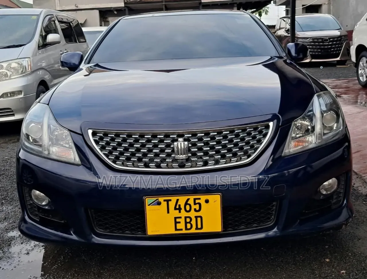 Toyota Crown 2009 Blue