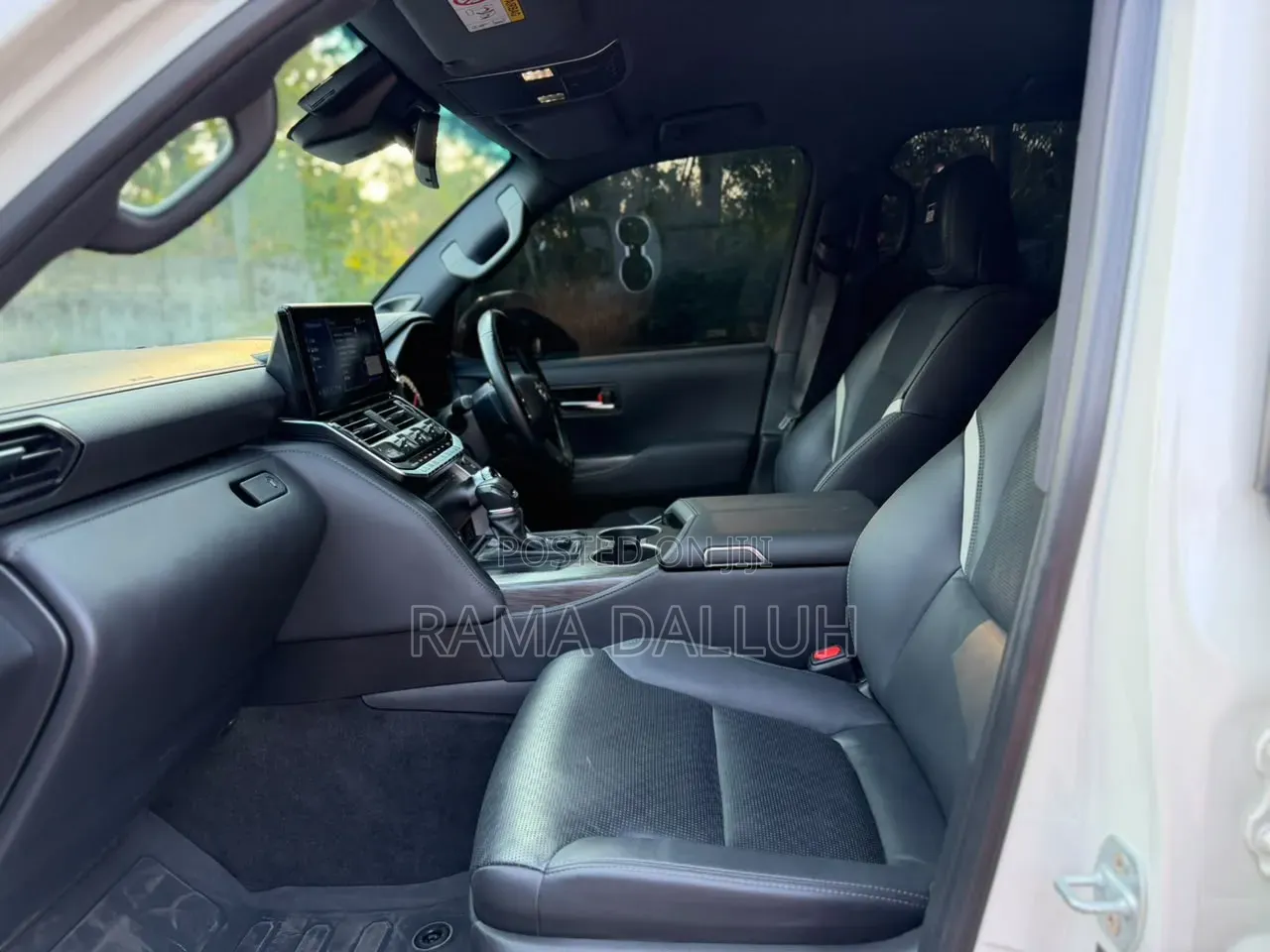 Toyota Land Cruiser 2024 White