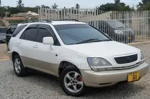 Toyota Harrier 2002 Pearl