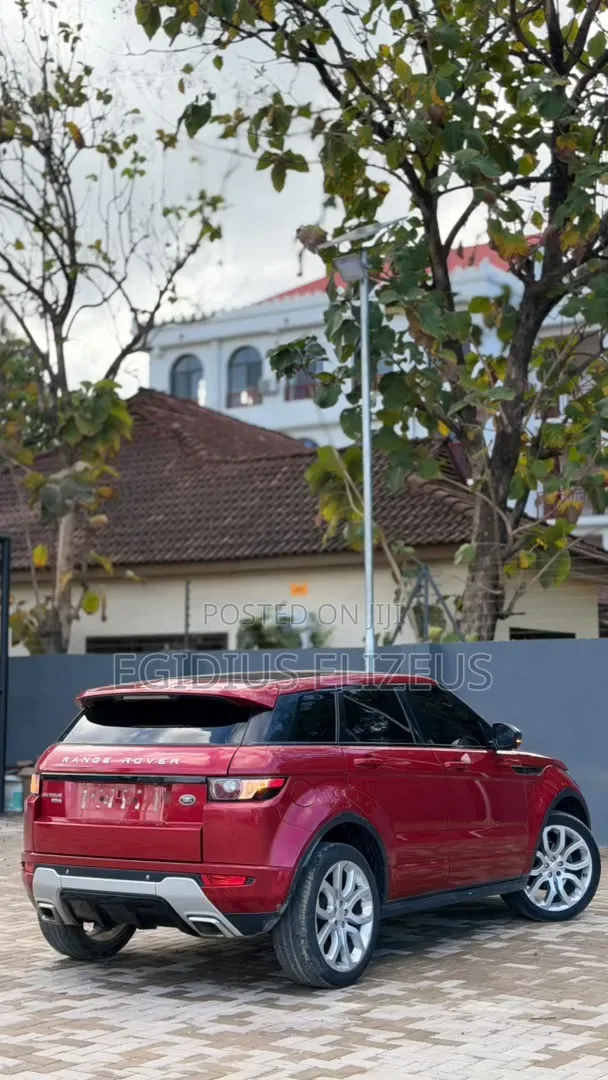 Land Rover Range Rover Evoque 2015 Red