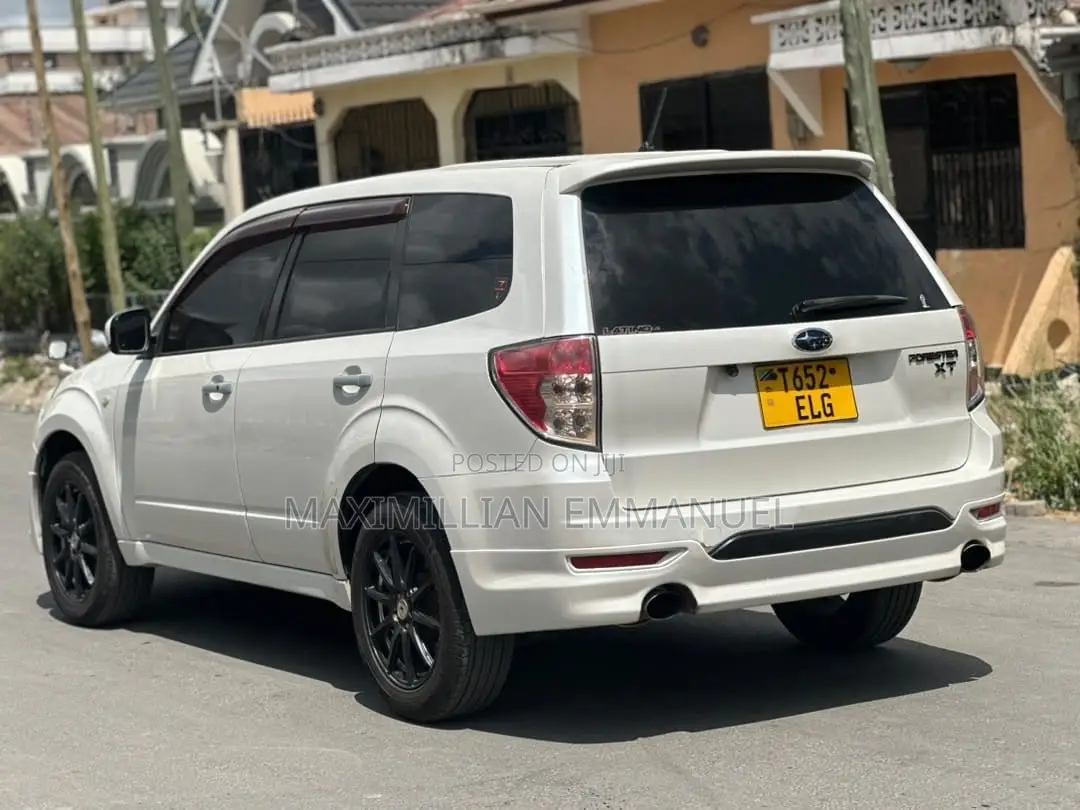 Subaru Forester 2010 White