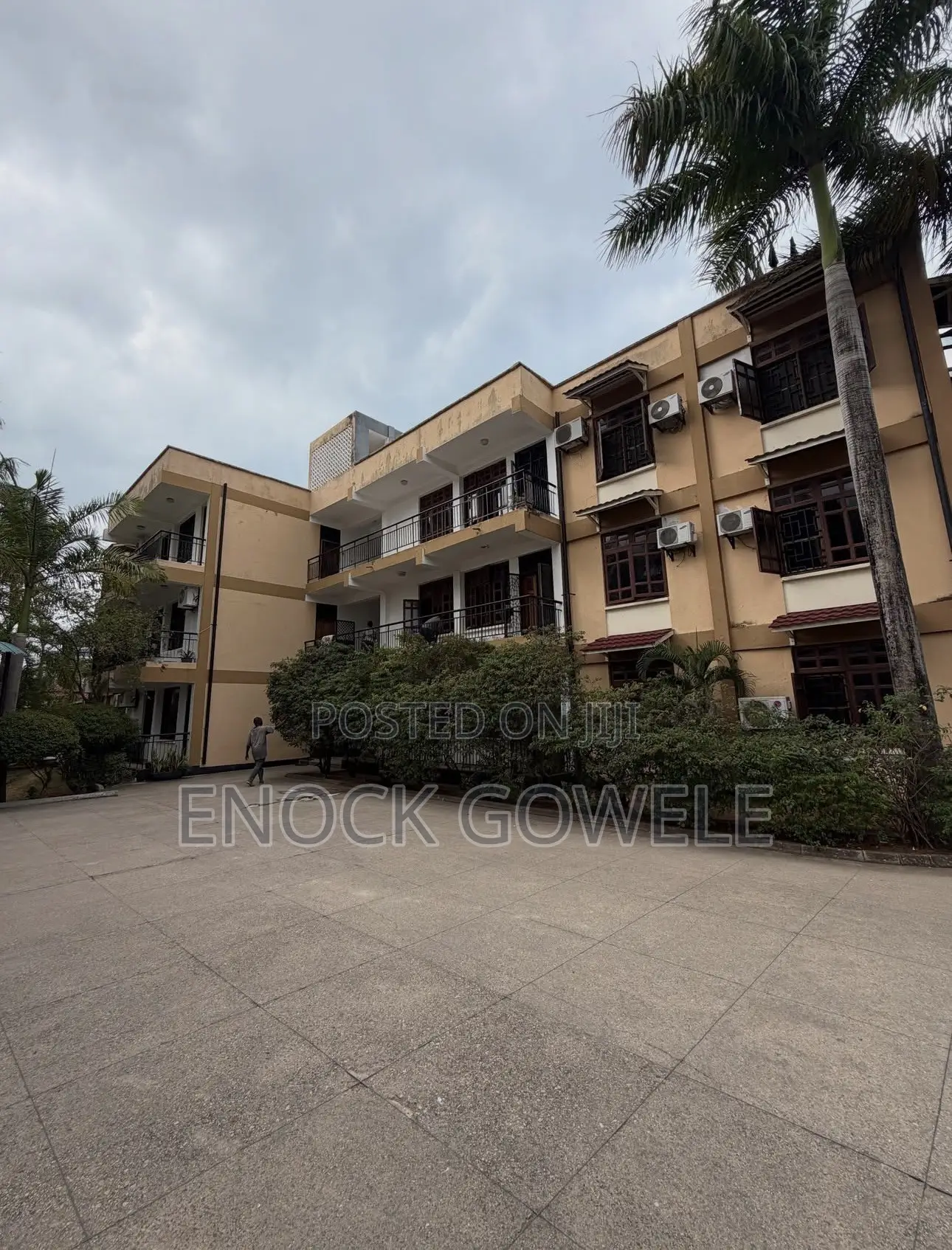 3bdrm Apartment in Tigo Shop, Masaki for rent