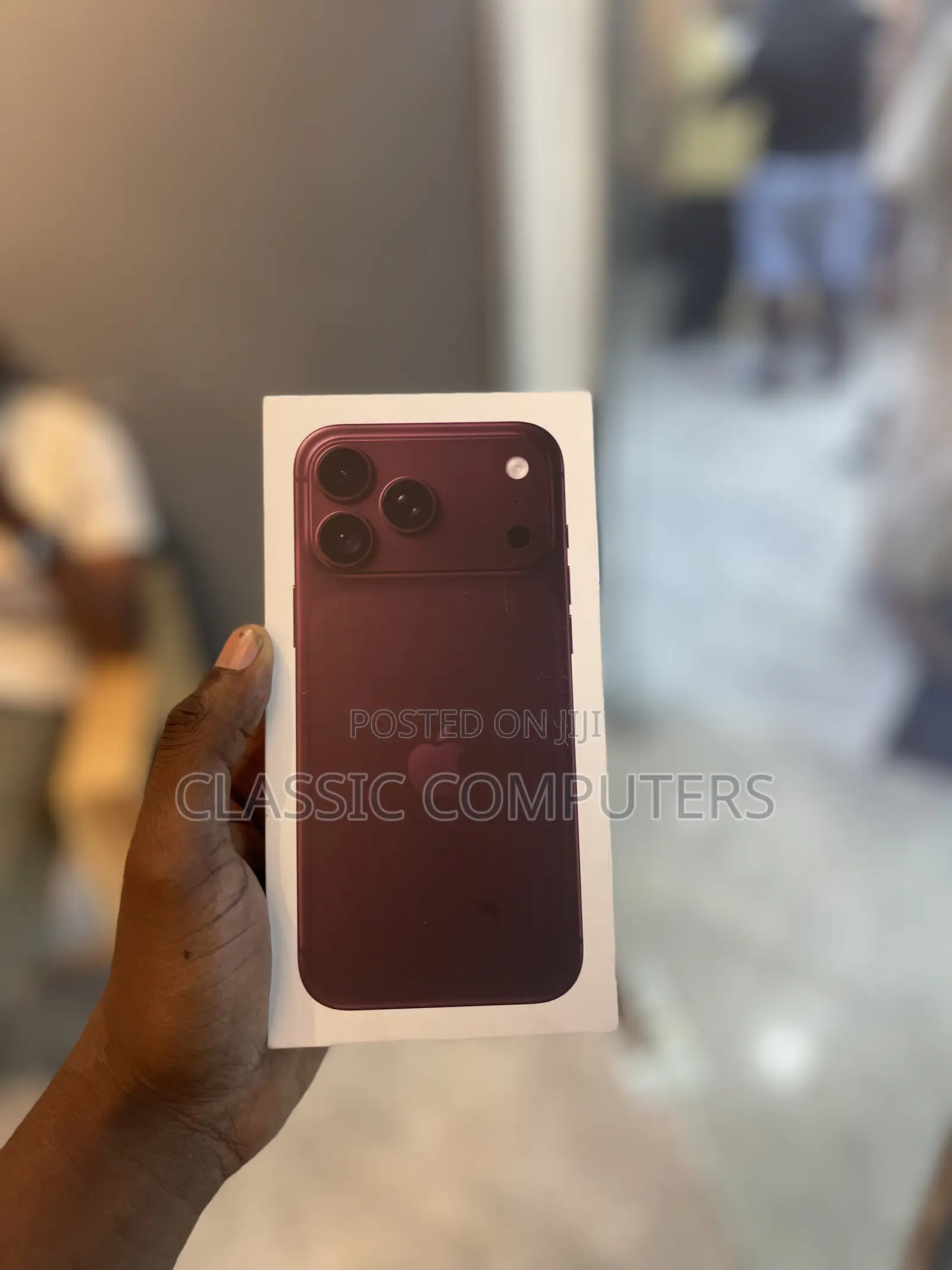 New Apple iPhone 18 Pro Max 256 GB Red