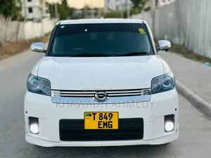 Toyota Corolla Rumion 2008 White