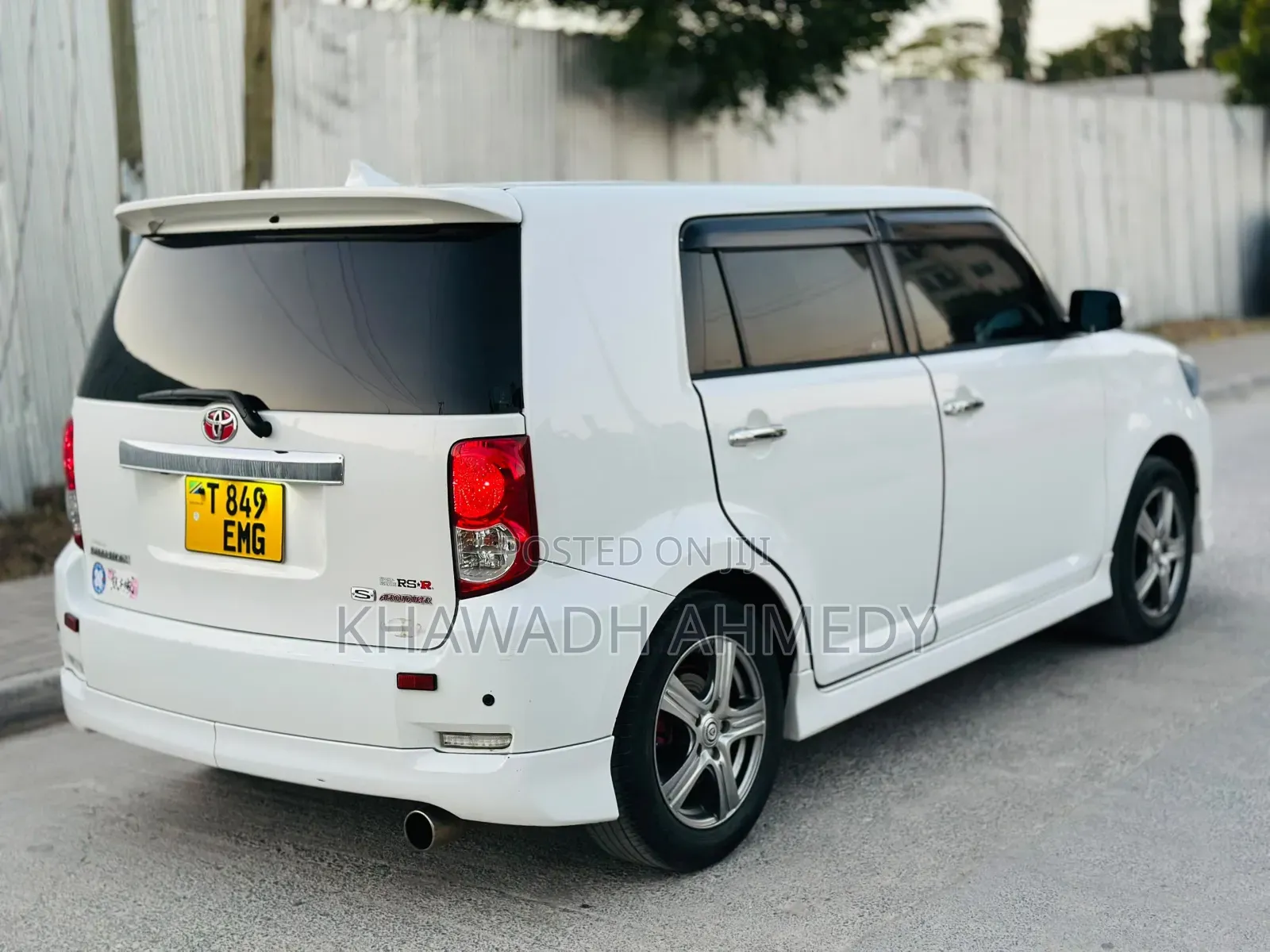 Toyota Corolla Rumion 2008 White
