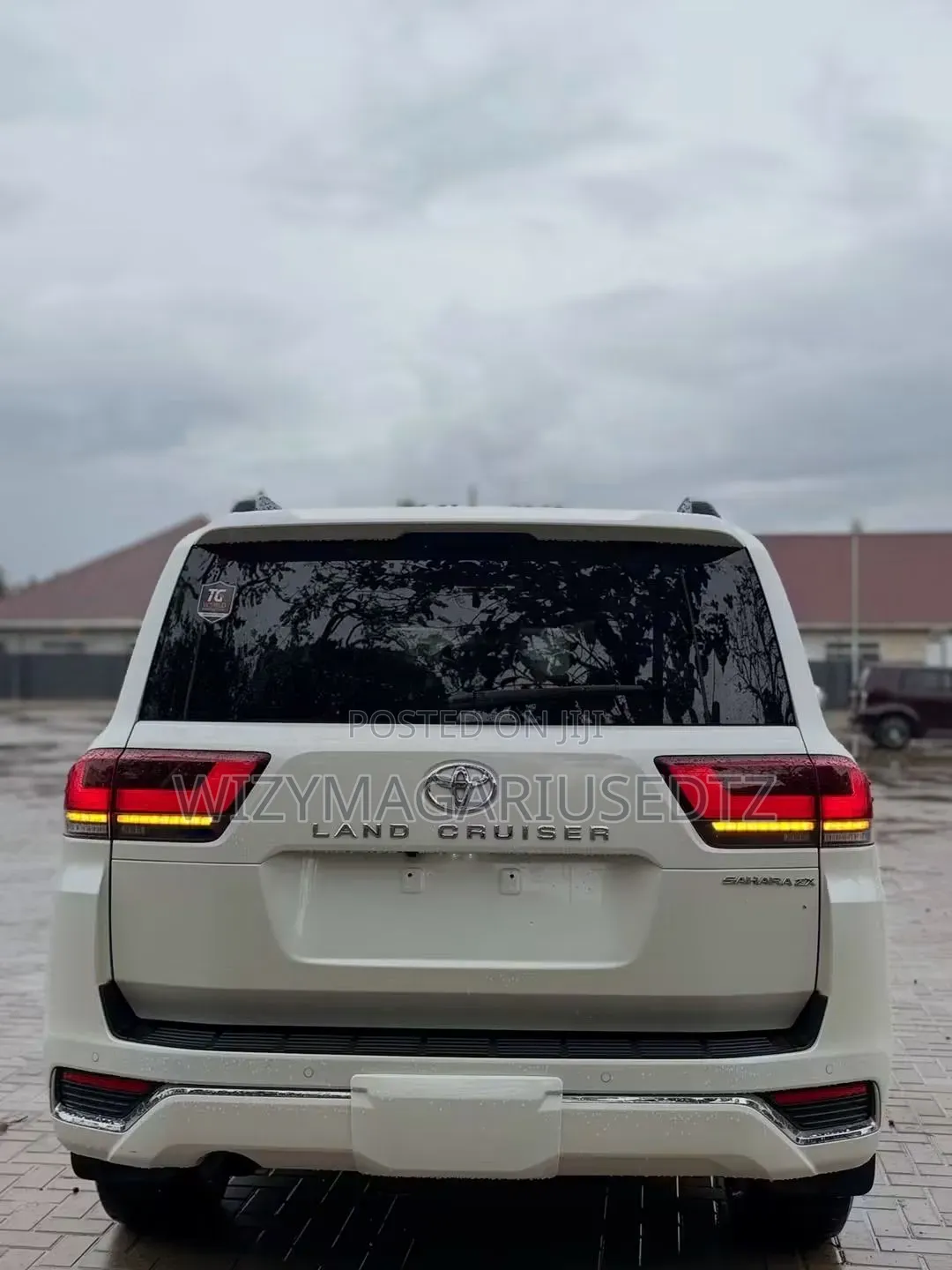 Toyota Land Cruiser 2024 Pearl