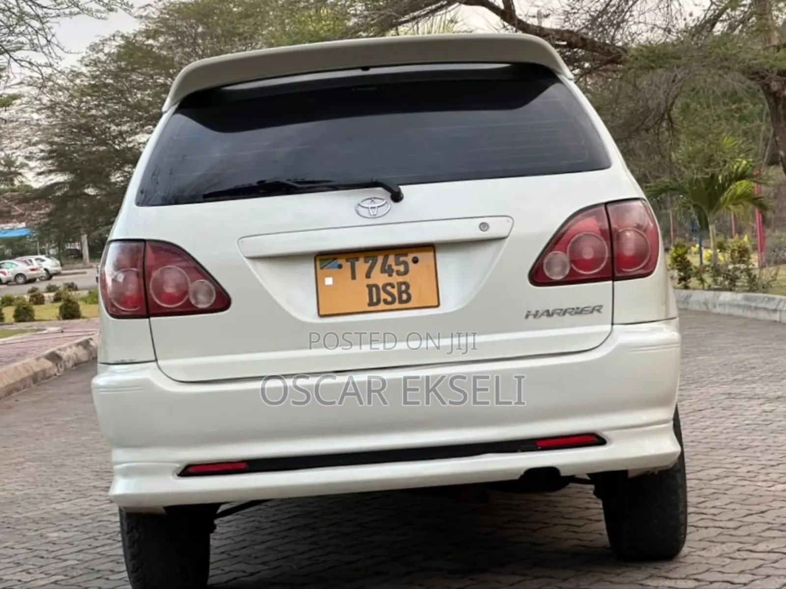 Toyota Harrier 2002 Pearl
