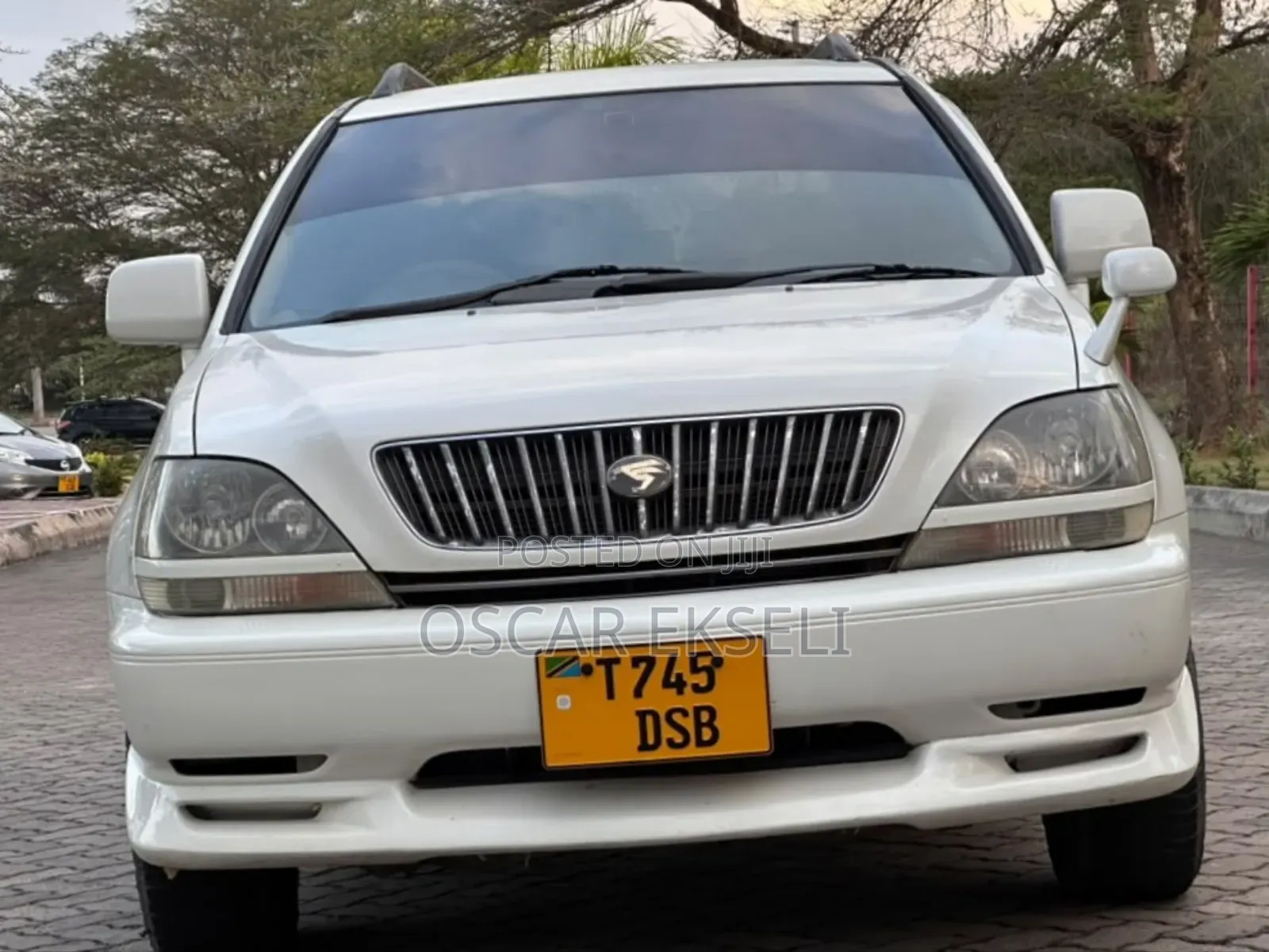 Toyota Harrier 2002 Pearl